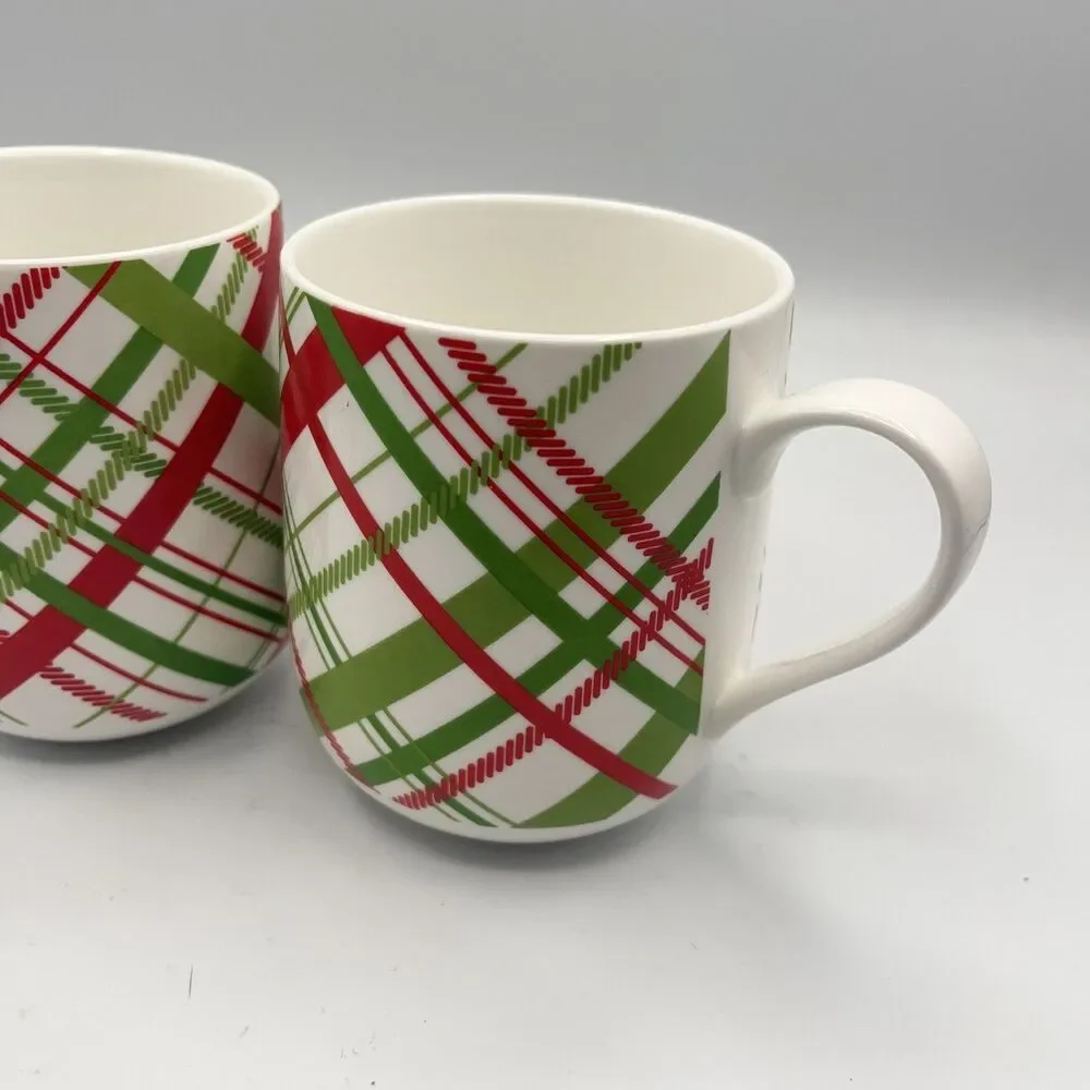 Crate & Barrel Red & Green Plaid Christmas Holiday Cups Mugs ~ Set of 2